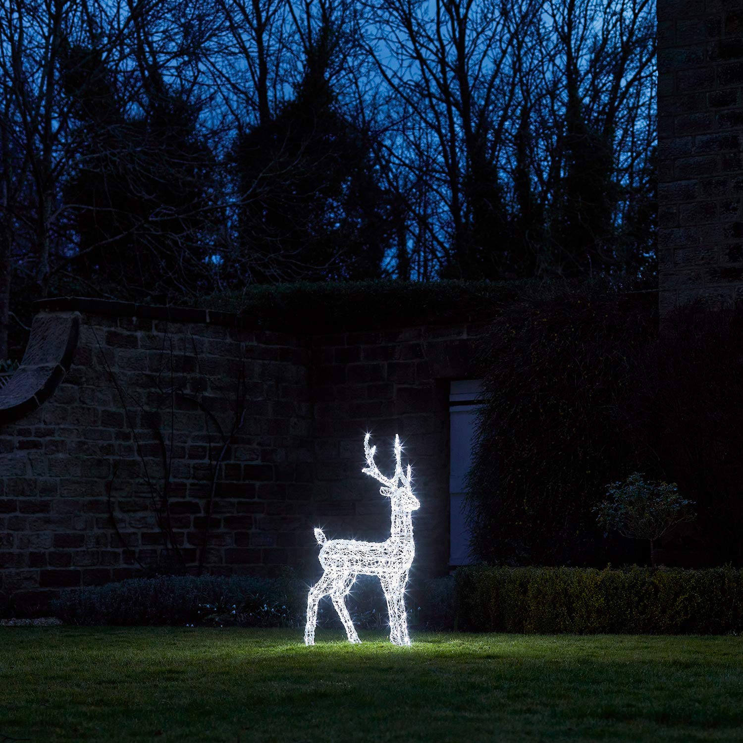 Lights4fun Christmas Outdoor LED Reindeer Stag Light Up Acrylic Figure Garden Display Decoration with 240 White LEDs Plug In Mains with Timer 1.2m